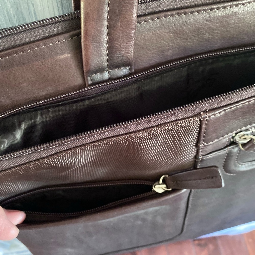 Scully Gusset Chocolate Laptop Briefcase - Picture 13 of 16